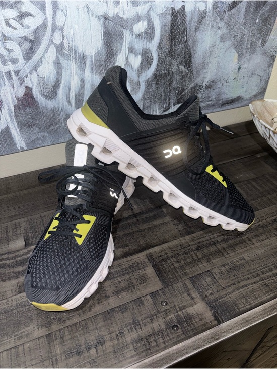 On Running Other - On Cloudswift V2 shoes MENS SZ 14